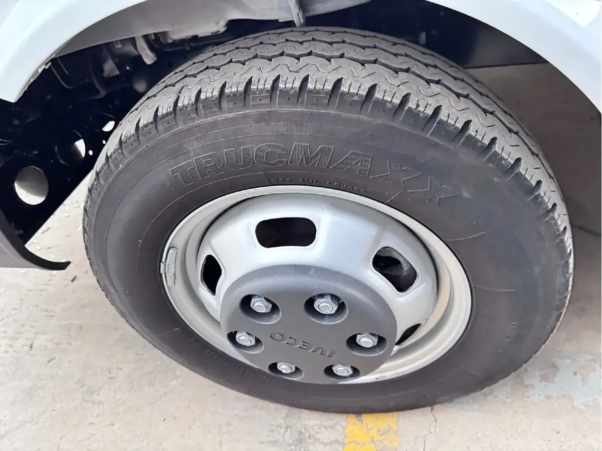 2023 Iveco DeYi 2.5T 122HP L4 5MT,autocango,china used car exporter,china ev exporter,chinese used car exporter,chinese used ev exporter