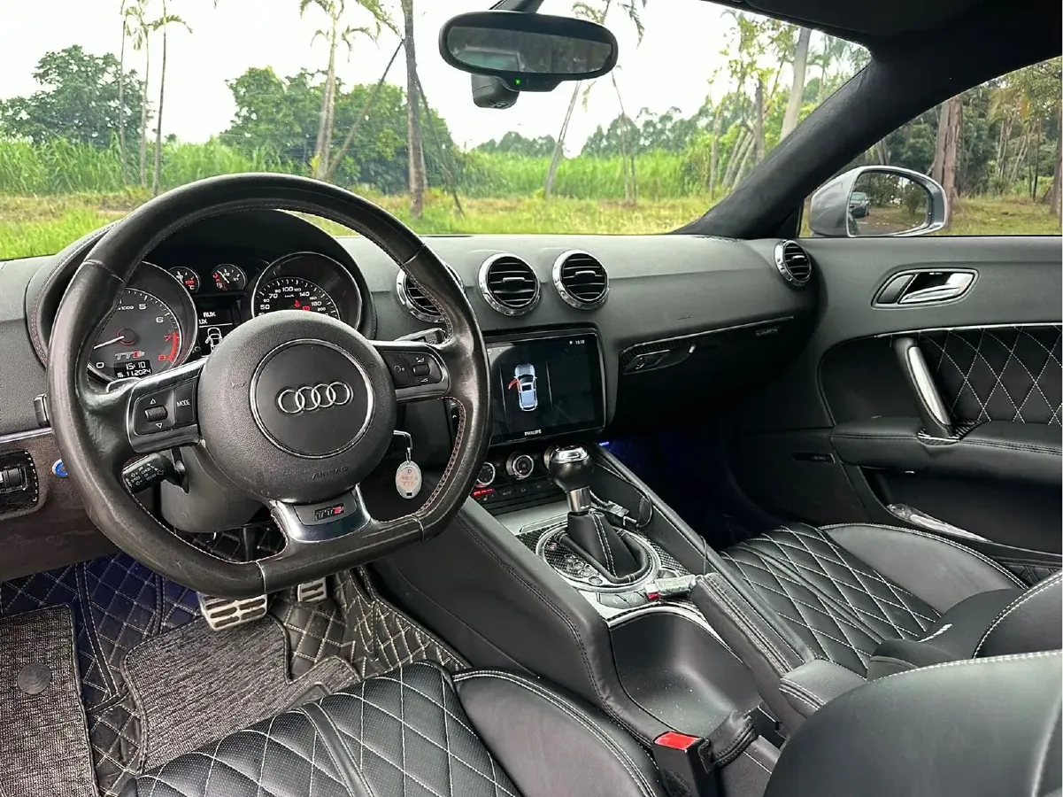 2011 Audi TTS 2.0T 272HP L4 6DCT,autocango,china used car exporter,china ev exporter,chinese used car exporter,chinese used ev exporter