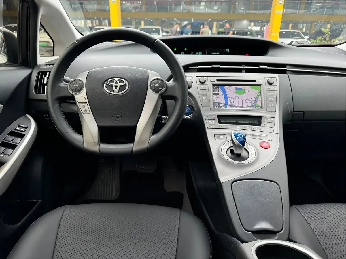 2012 Toyota Prius 1.8L 99HP L4 E-CVT Hybrid,autocango,china used car exporter,china ev exporter,chinese used car exporter,chinese used ev exporter