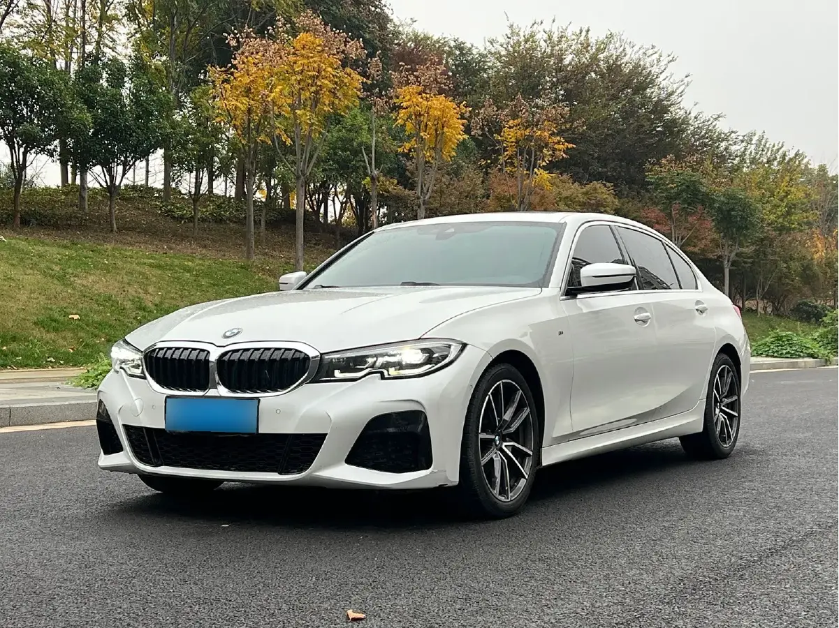 2021 BMW 3 Series 2.0T 184HP L4 8AT