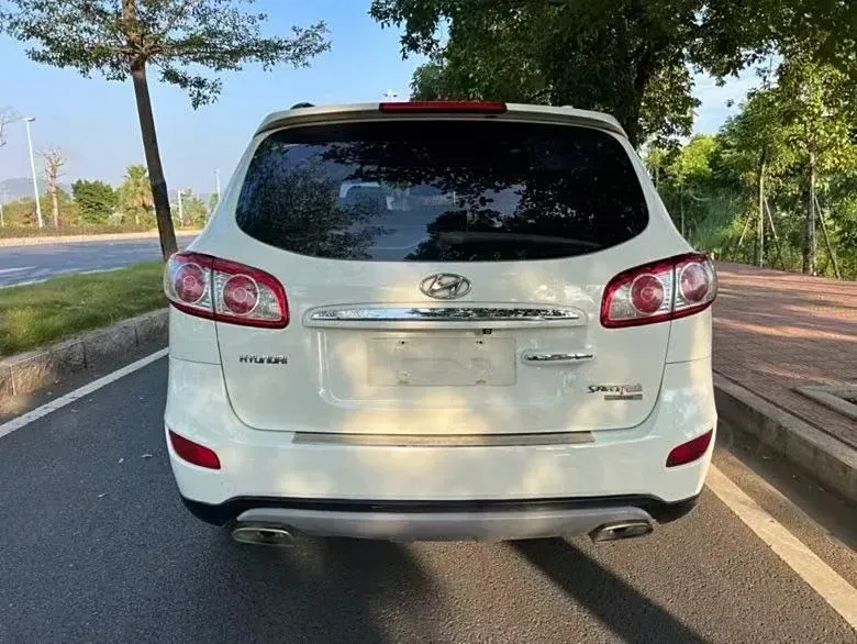 2012 Hyundai Santafe Classic 2.4L 174HP L4 6AT,autocango,china used car exporter,china ev exporter,chinese used car exporter,chinese used ev exporter