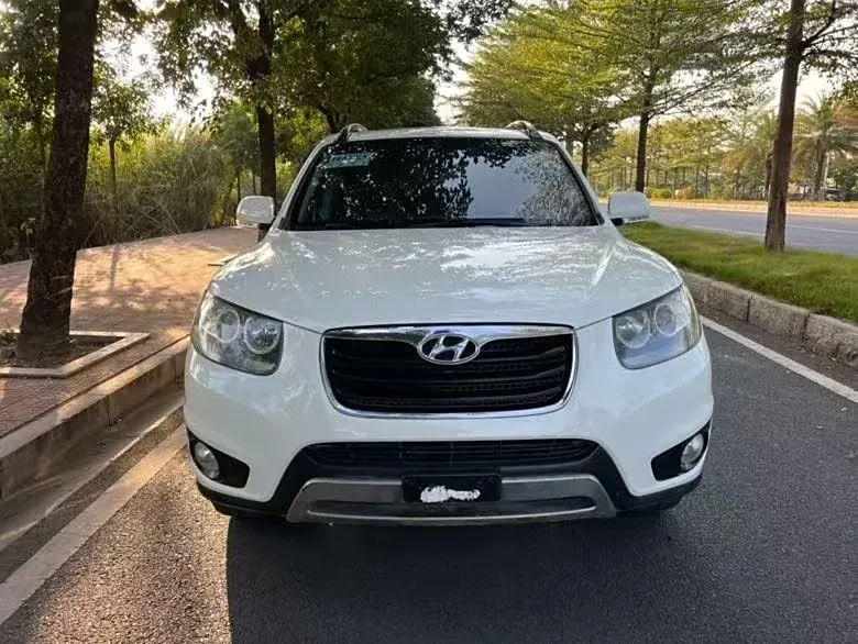 2012 Hyundai Santafe Classic 2.4L 174HP L4 6AT,autocango,china used car exporter,china ev exporter,chinese used car exporter,chinese used ev exporter