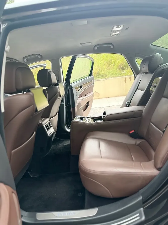 2014 Hyundai Equus 5.0L 430HP V8 8AT,autocango,china used car exporter,china ev exporter,chinese used car exporter,chinese used ev exporter