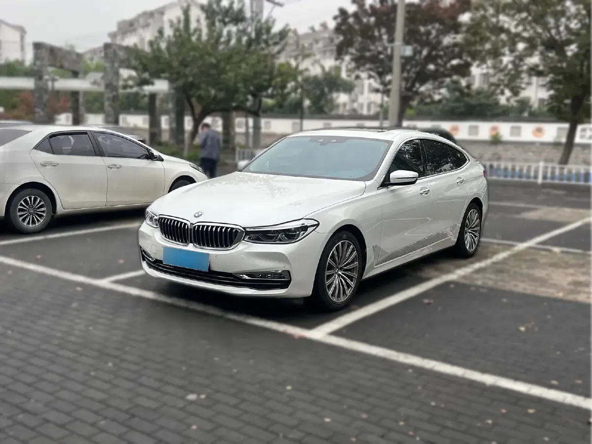 2018 BMW 6 Series GT 2.0T 258HP L4 8AT