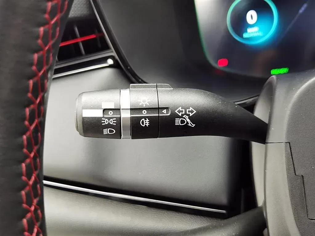 2021 Rising Auto MARVEL R 2AT BEV 69.9KWH,autocango,china used car exporter,china ev exporter,chinese used car exporter,chinese used ev exporter