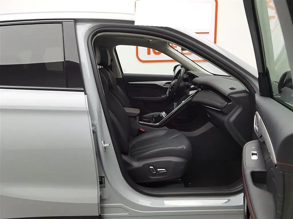 2021 Rising Auto MARVEL R 2AT BEV 69.9KWH,autocango,china used car exporter,china ev exporter,chinese used car exporter,chinese used ev exporter