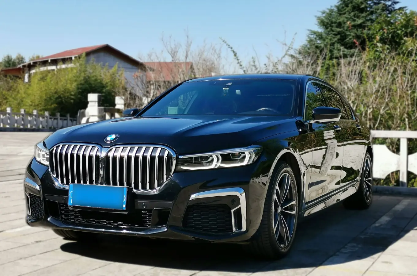 2019 BMW 7 Series 2.0T 265HP L4 8AT