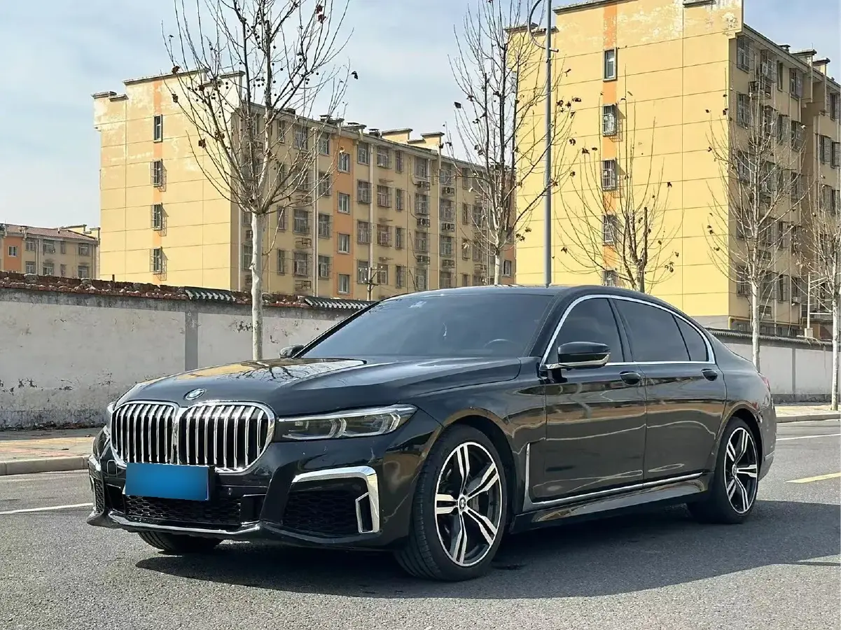 2018 BMW 7 Series 3.0T 326HP L6 8AT