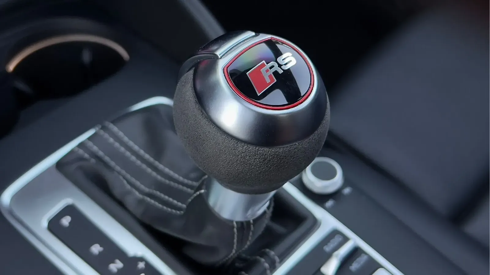 2017 Audi RS 3 2.5T 400HP L5 7DCT,autocango,china used car exporter,china ev exporter,chinese used car exporter,chinese used ev exporter