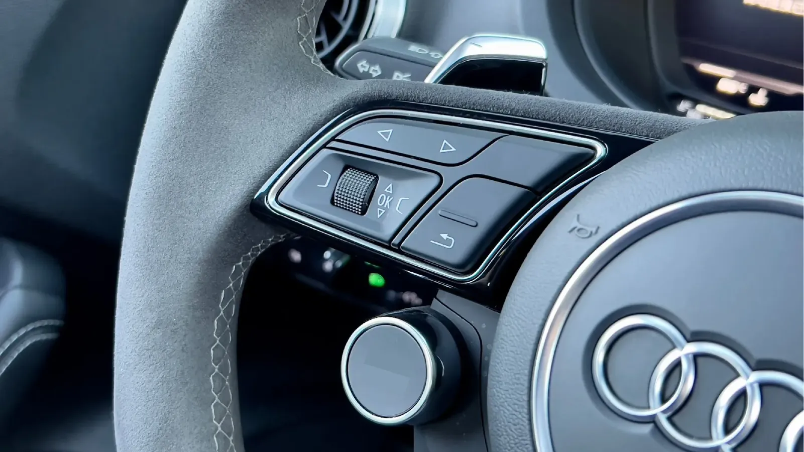 2017 Audi RS 3 2.5T 400HP L5 7DCT,autocango,china used car exporter,china ev exporter,chinese used car exporter,chinese used ev exporter