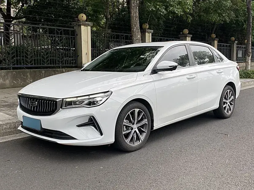 2022 Geely Emgrand 1.5L 114HP L4 CVT
