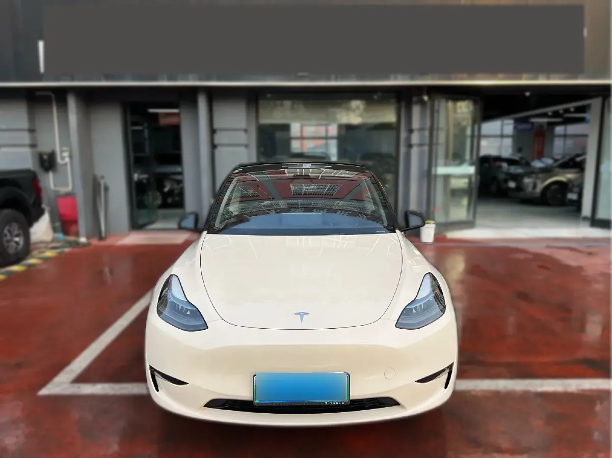 2024 Tesla Model Y BEV 78.4KWH