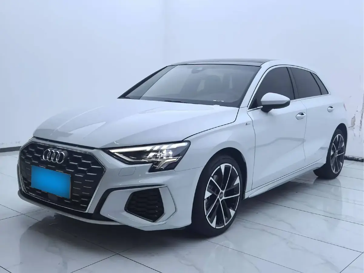 2022 Audi A3 1.4T 150HP L4 7DCT