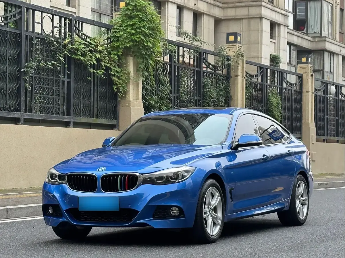 2019 BMW 3 Series GT 2.0T 184HP L4 8AT