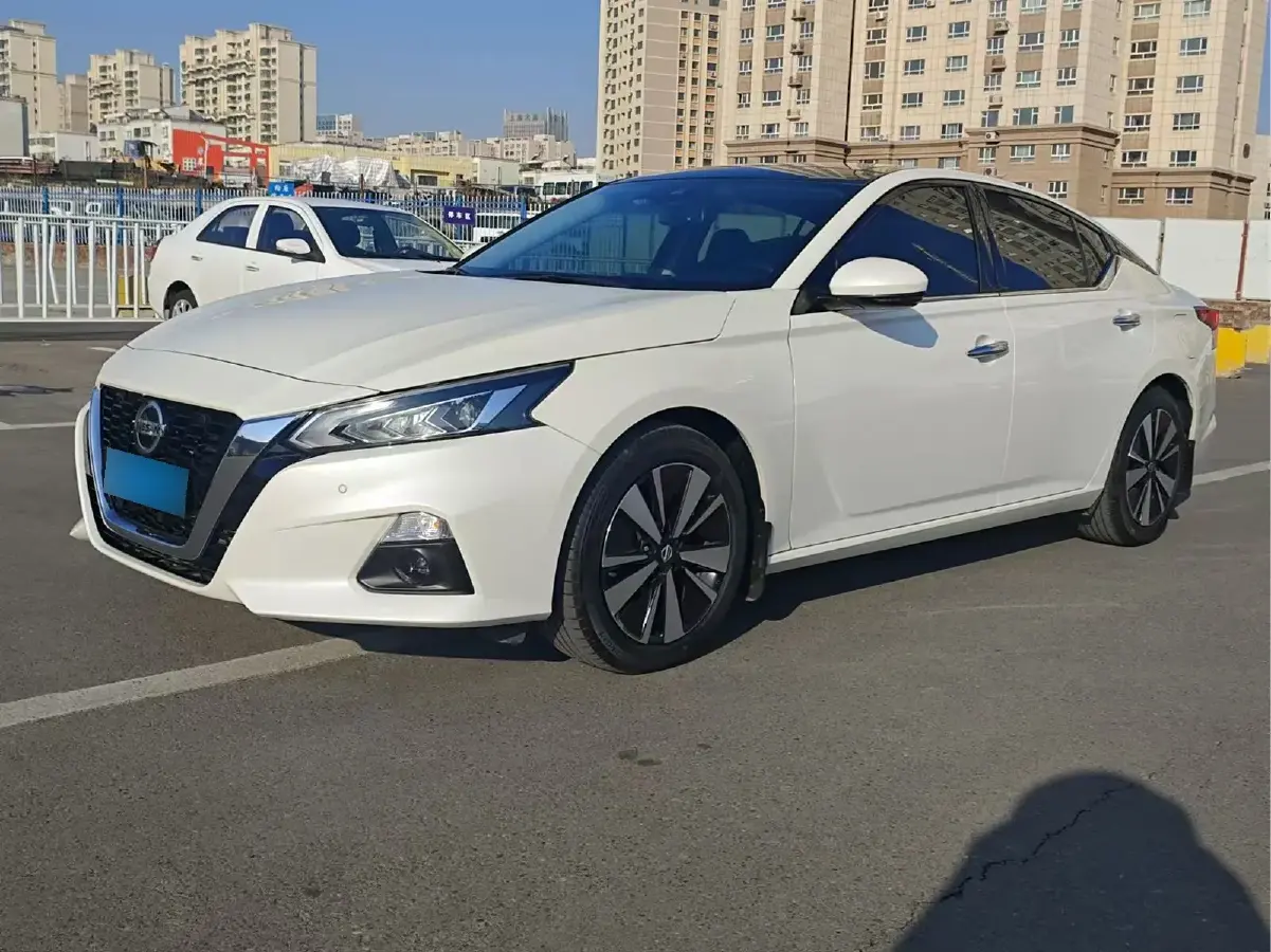 2021 Nissan Teana 2.0T 243HP L4 CVT