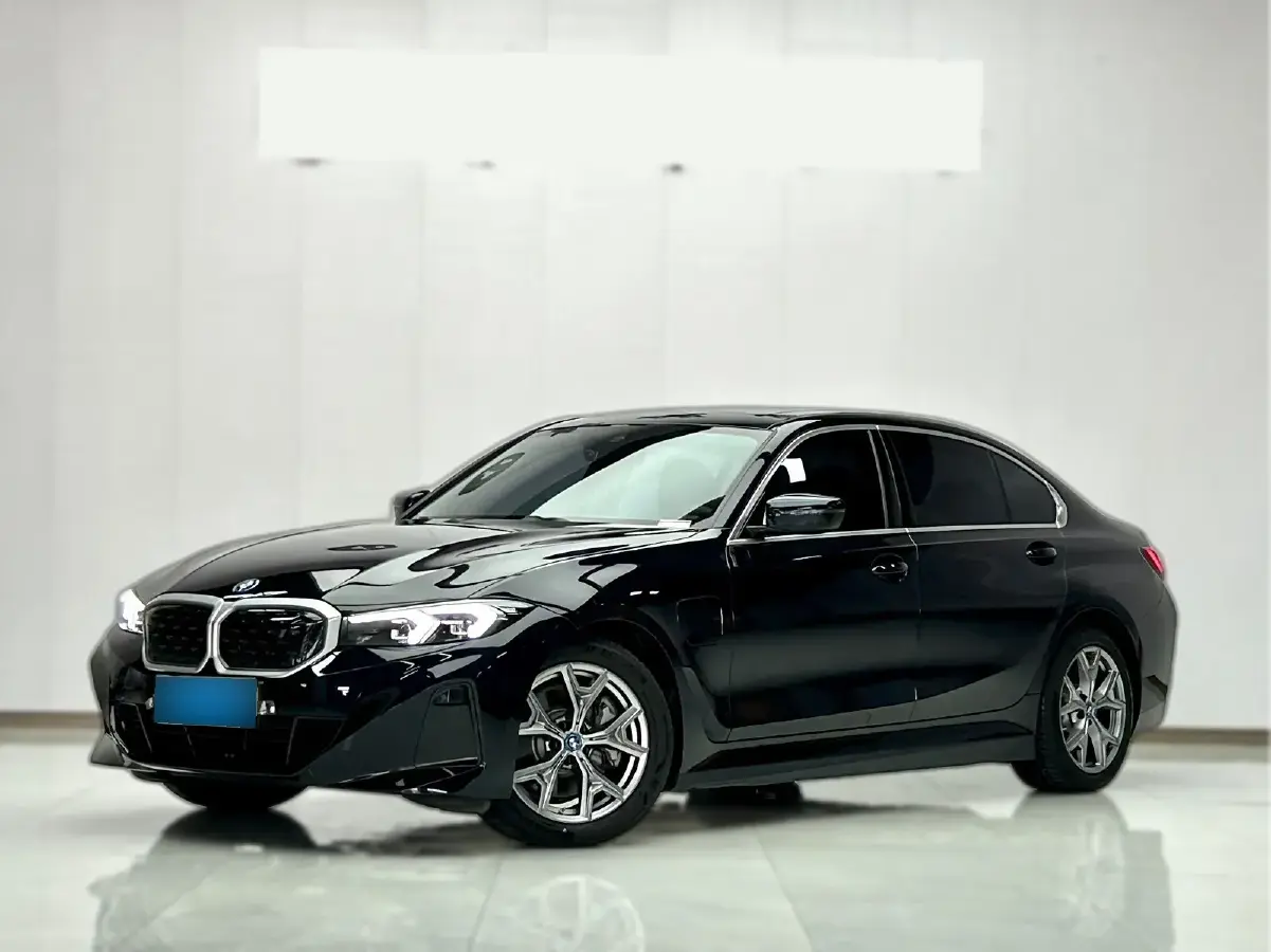 2022 BMW i3 BEV 70KWH