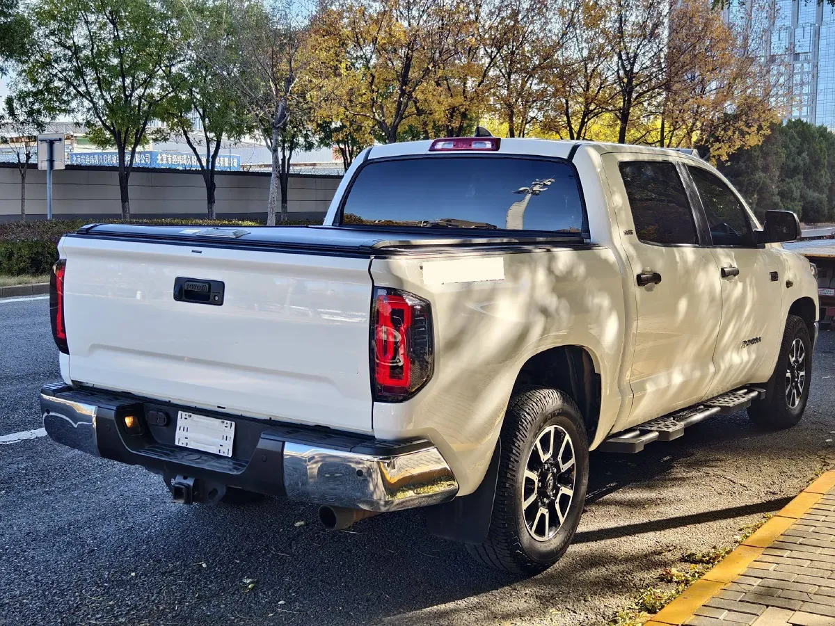 2014 Toyota Tundra 5.7L 386HP V8 6AT,autocango,china used car exporter,china ev exporter,chinese used car exporter,chinese used ev exporter
