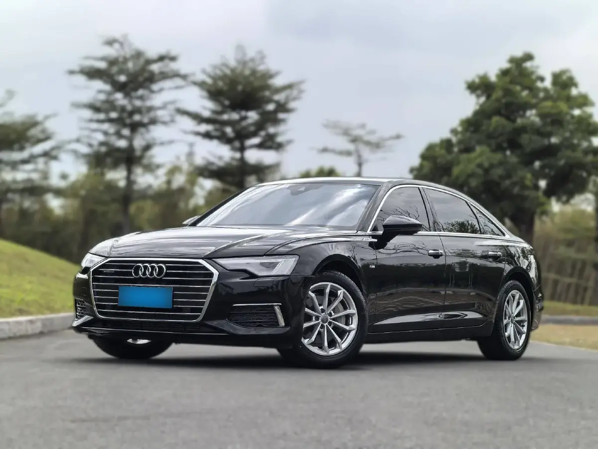 2020 Audi A6L 2.0T 190HP L4 7DCT