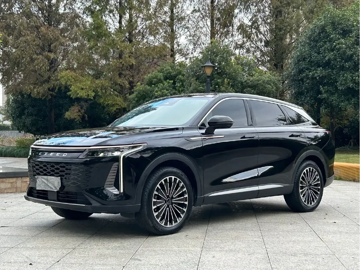 2023 Exceed RX 2.0T 261HP L4 7DCT