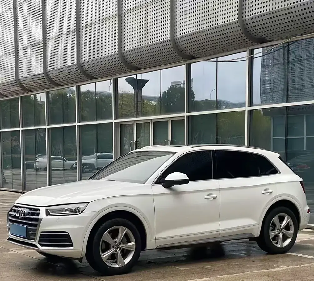 2020 Audi Q5L 2.0T 190HP L4 7DCT