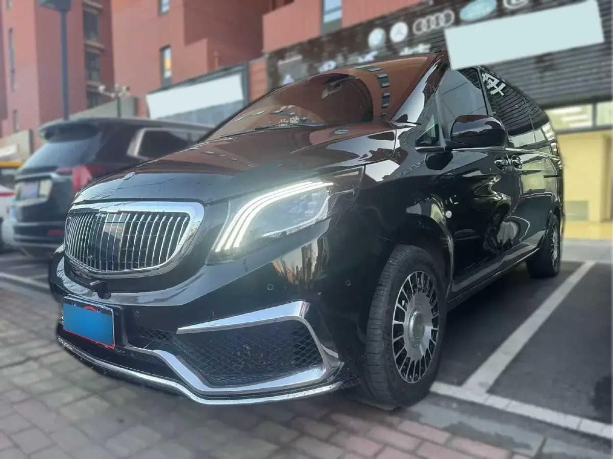 2018 Mercedes-Benz Vito 2.0T 211HP L4 7AT