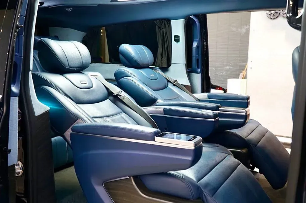 2023 AUXUN AUXUN 2.0T 211HP L4 9AT,autocango,china used car exporter,china ev exporter,chinese used car exporter,chinese used ev exporter