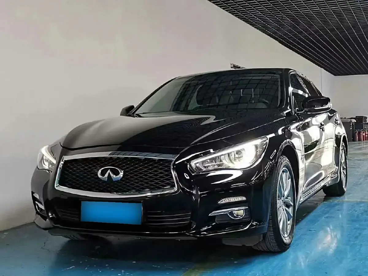 2016 Infiniti Q50L 2.0T 211HP L4 7AT