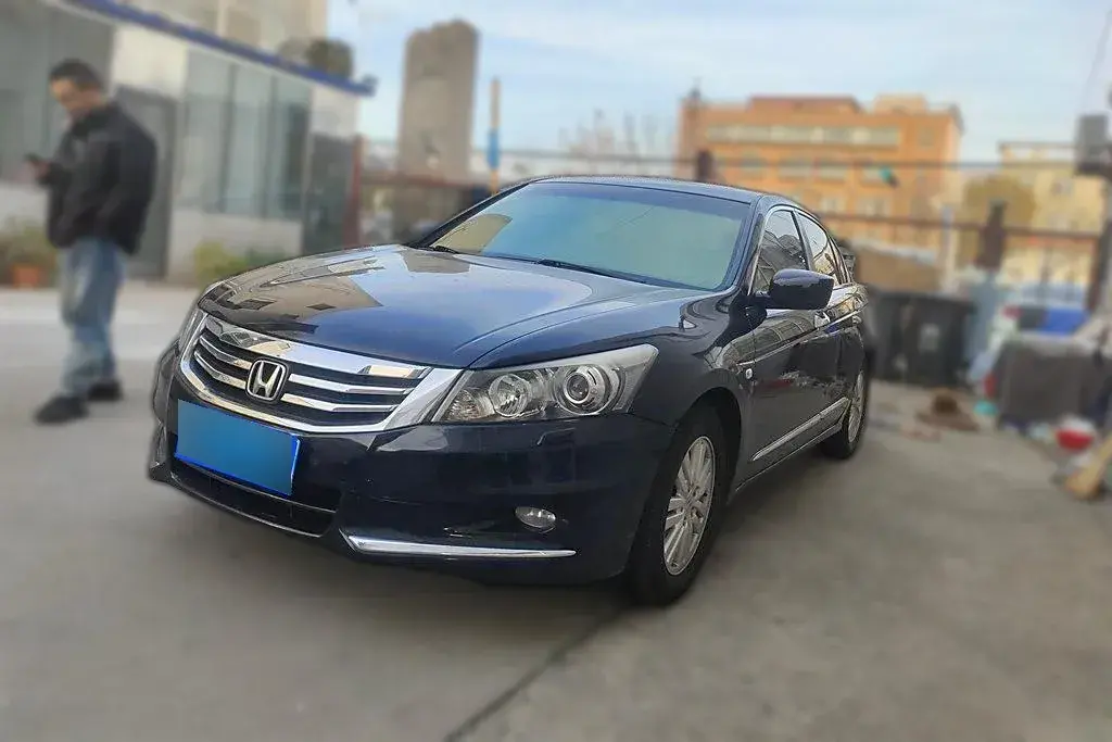 2013 Honda Accord 2.0L 156HP L4 5AT