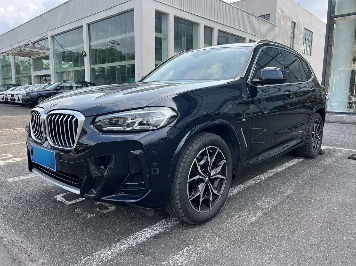 2023 BMW X3 2.0T 184HP L4 8AT