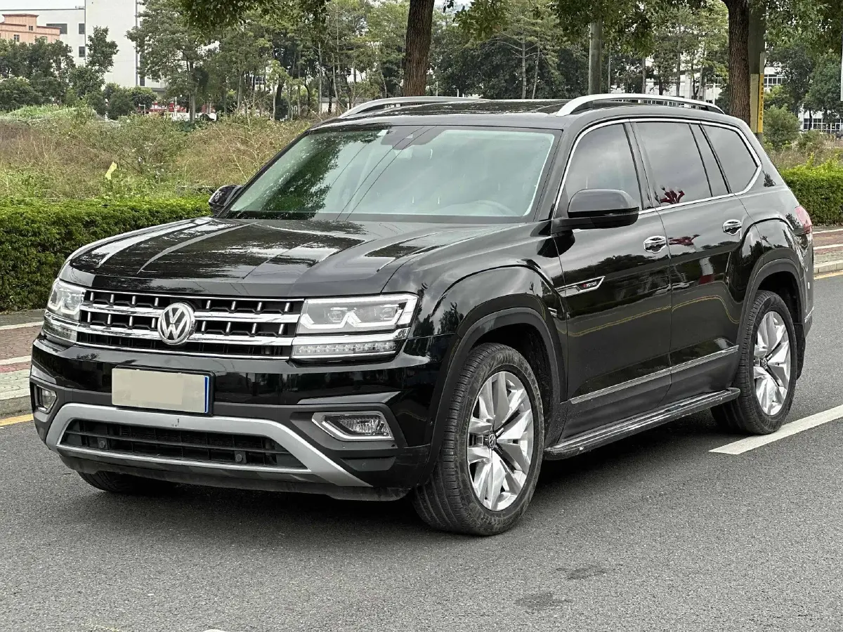 2017 Volkswagen Teramont 2.0T 220HP L4 7DCT