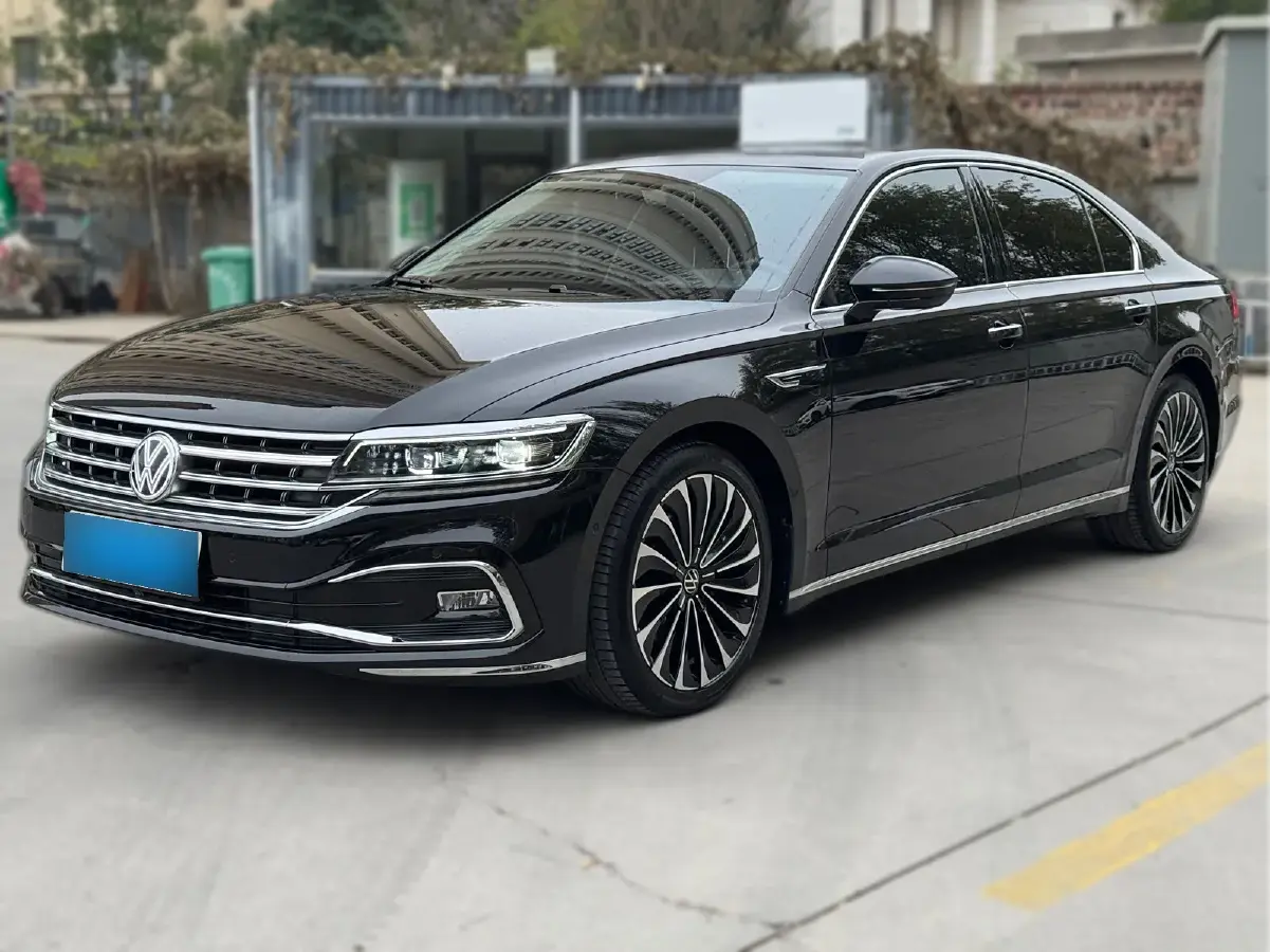 2021 Volkswagen Phideon 2.0T 224HP L4 7DCT