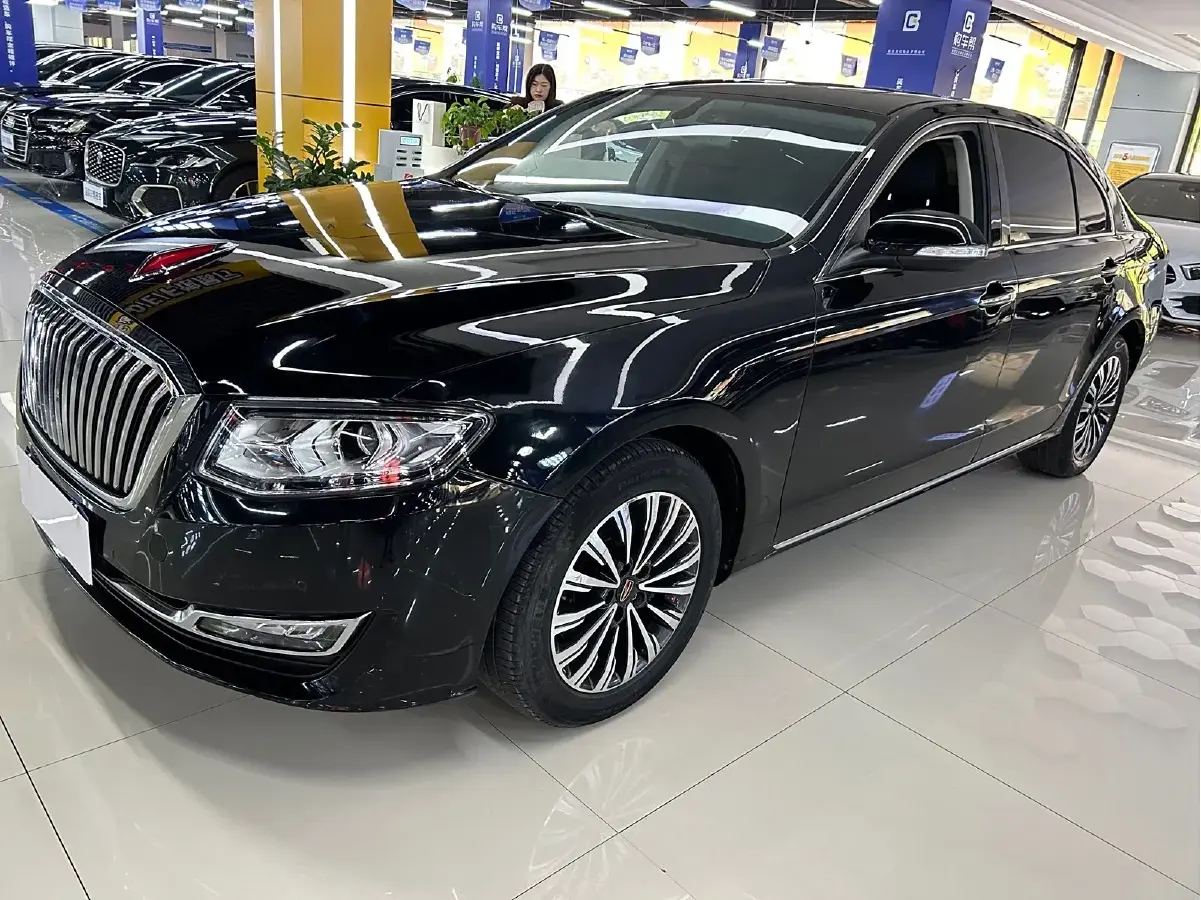 2019 HongQi H7 2.0T 204HP L4 6AT