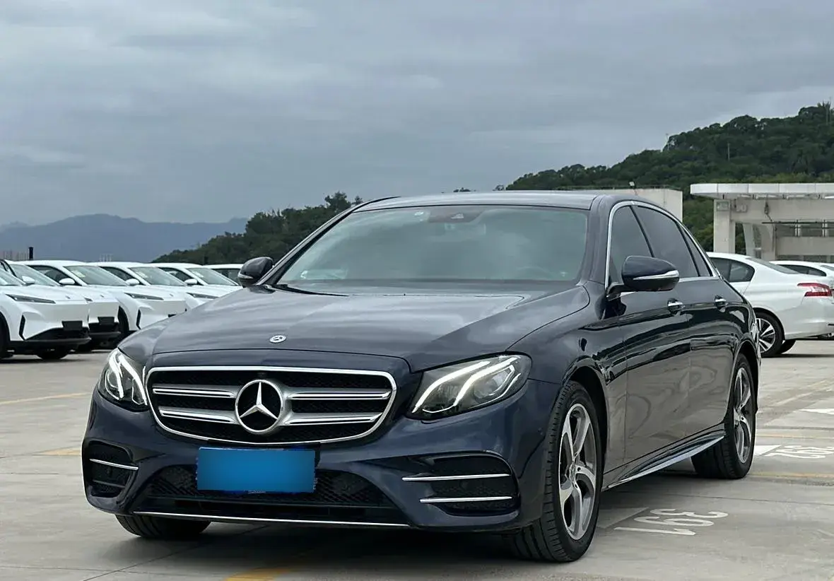 2016 Mercedes-Benz E Class 2.0T 245HP L4 9AT