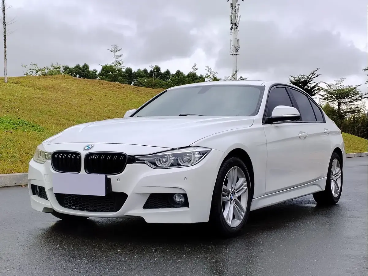 2016 BMW 3 Series 2.0T 184HP L4 8AT