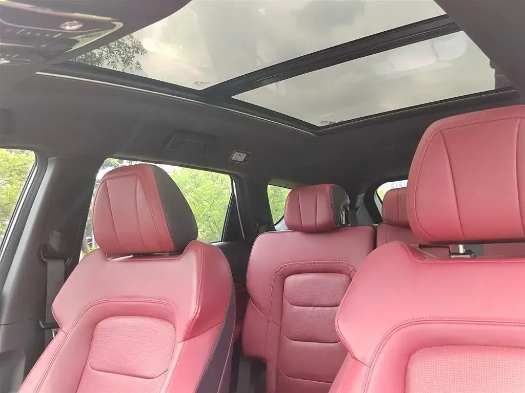 2021 Jetour X70 Plus 1.6T 197HP L4 7DCT,autocango,china used car exporter,china ev exporter,chinese used car exporter,chinese used ev exporter