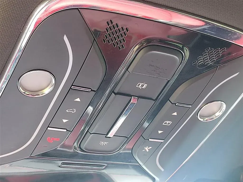 2021 Jetour X70 Plus 1.6T 197HP L4 7DCT,autocango,china used car exporter,china ev exporter,chinese used car exporter,chinese used ev exporter