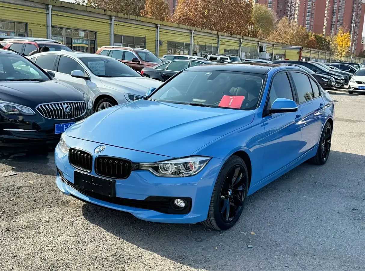 2017 BMW 3 Series 2.0T 184HP L4 8AT