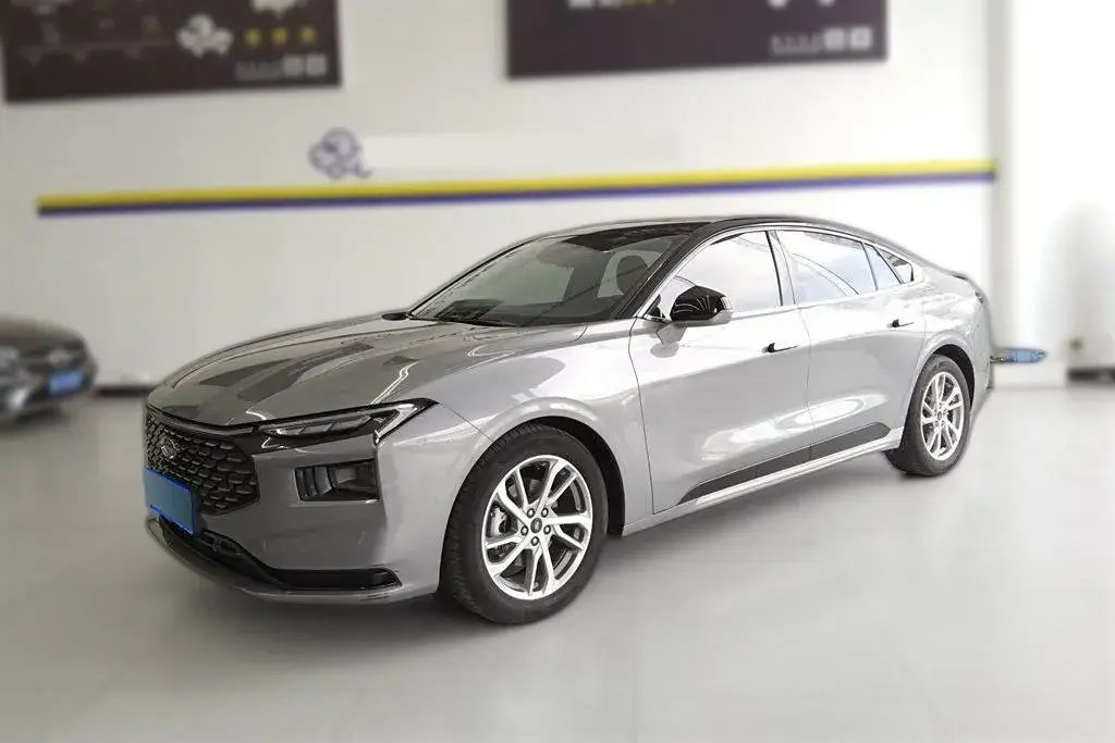 2022 Ford Mondeo 2.0T 238HP L4 8AT