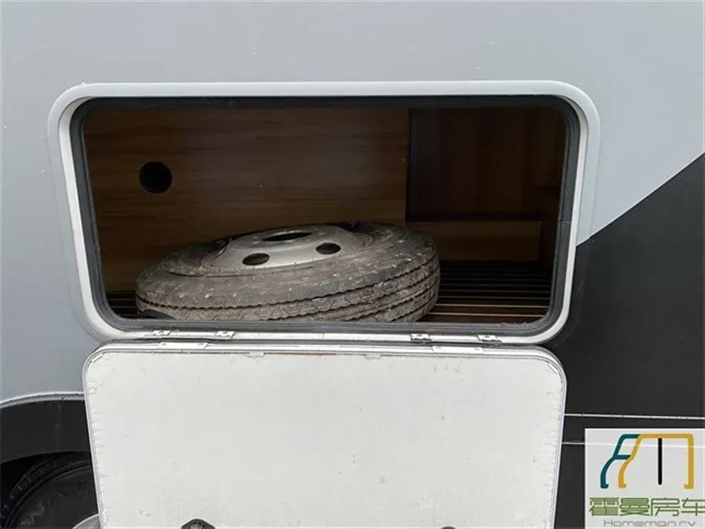 2021 MAXUS V80 RV 2.0T 139HP L4 6AMT,autocango,china used car exporter,china ev exporter,chinese used car exporter,chinese used ev exporter