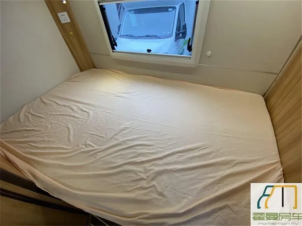 2021 MAXUS V80 RV 2.0T 139HP L4 6AMT,autocango,china used car exporter,china ev exporter,chinese used car exporter,chinese used ev exporter