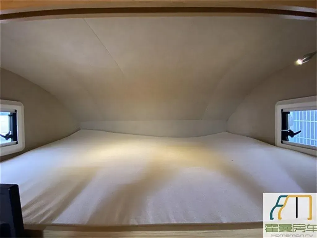 2021 MAXUS V80 RV 2.0T 139HP L4 6AMT,autocango,china used car exporter,china ev exporter,chinese used car exporter,chinese used ev exporter