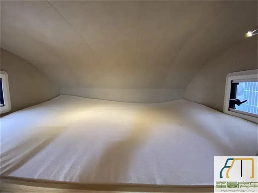 2021 MAXUS V80 RV 2.0T 139HP L4 6AMT,autocango,china used car exporter,china ev exporter,chinese used car exporter,chinese used ev exporter