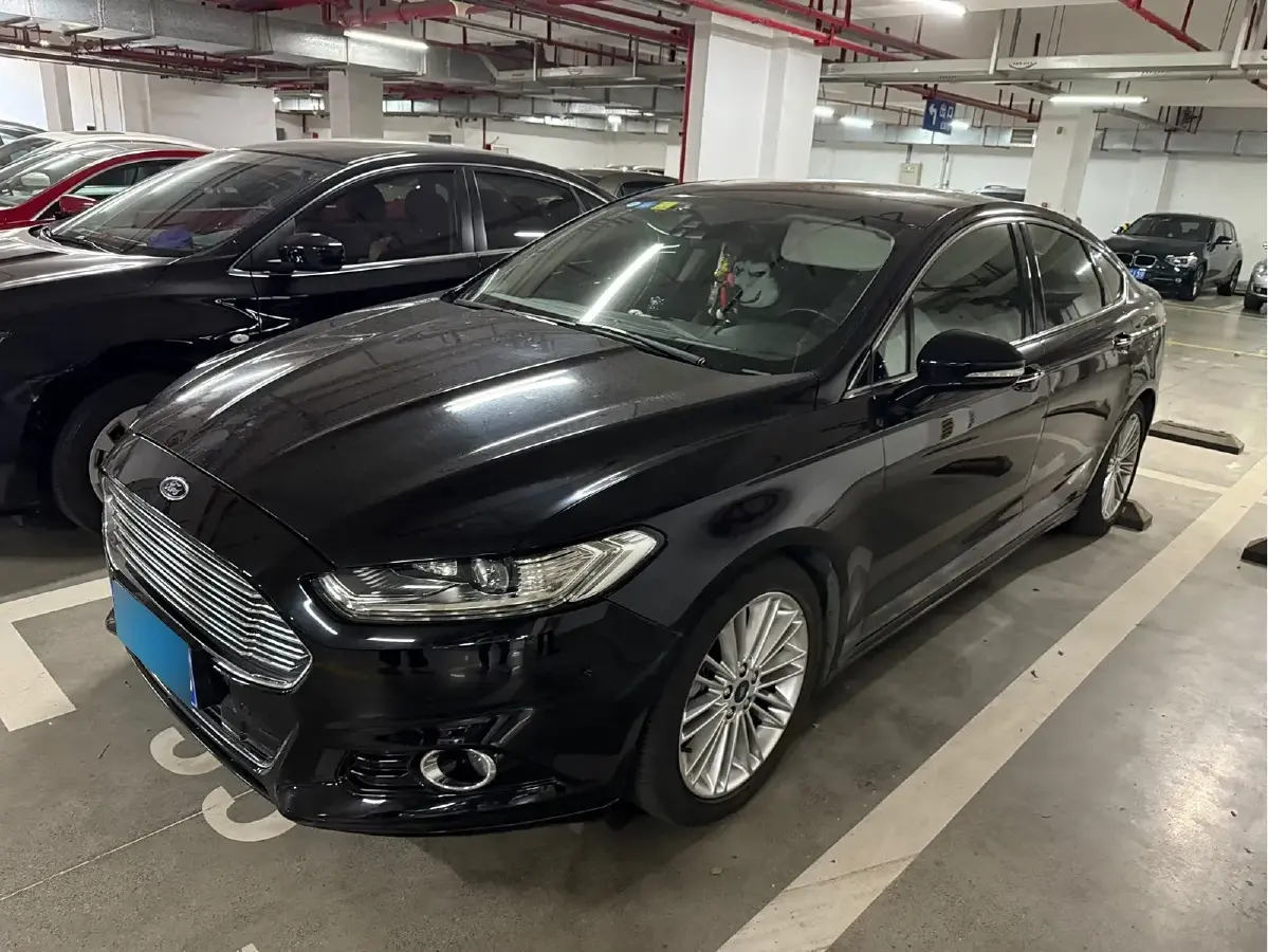 2013 Ford Mondeo 2.0T 242HP L4 6AT