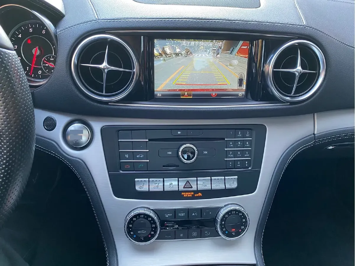 2017 Mercedes-Benz SL Class 3.0T 367HP V6 9AT,autocango,china used car exporter,china ev exporter,chinese used car exporter,chinese used ev exporter