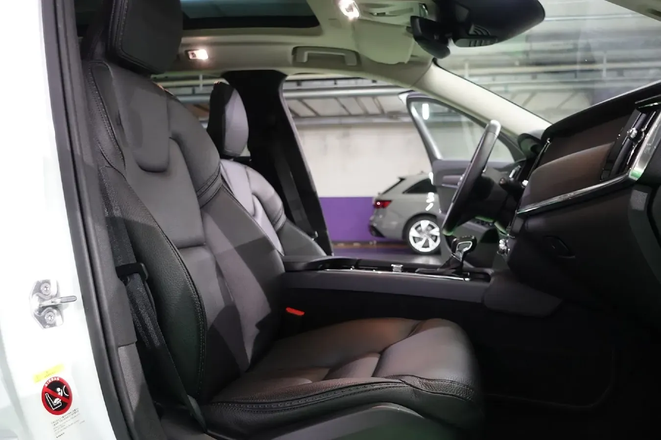 2019 Volvo V90 2.0T 254HP L4 8AT,autocango,china used car exporter,china ev exporter,chinese used car exporter,chinese used ev exporter