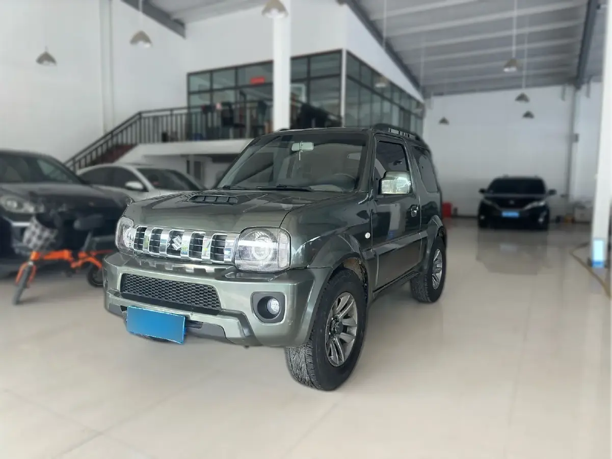 2015 Suzuki Jimny 1.3L 85HP L4 4AT