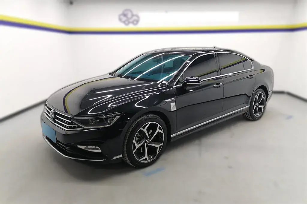 2023 Volkswagen Magotan 2.0T 186HP L4 7DCT