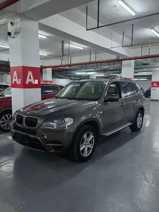 2011 BMW X5 3.0T 306HP L6 8AT