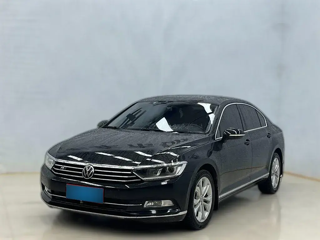 2018 Volkswagen Magotan 2.0T 220HP L4 7DCT