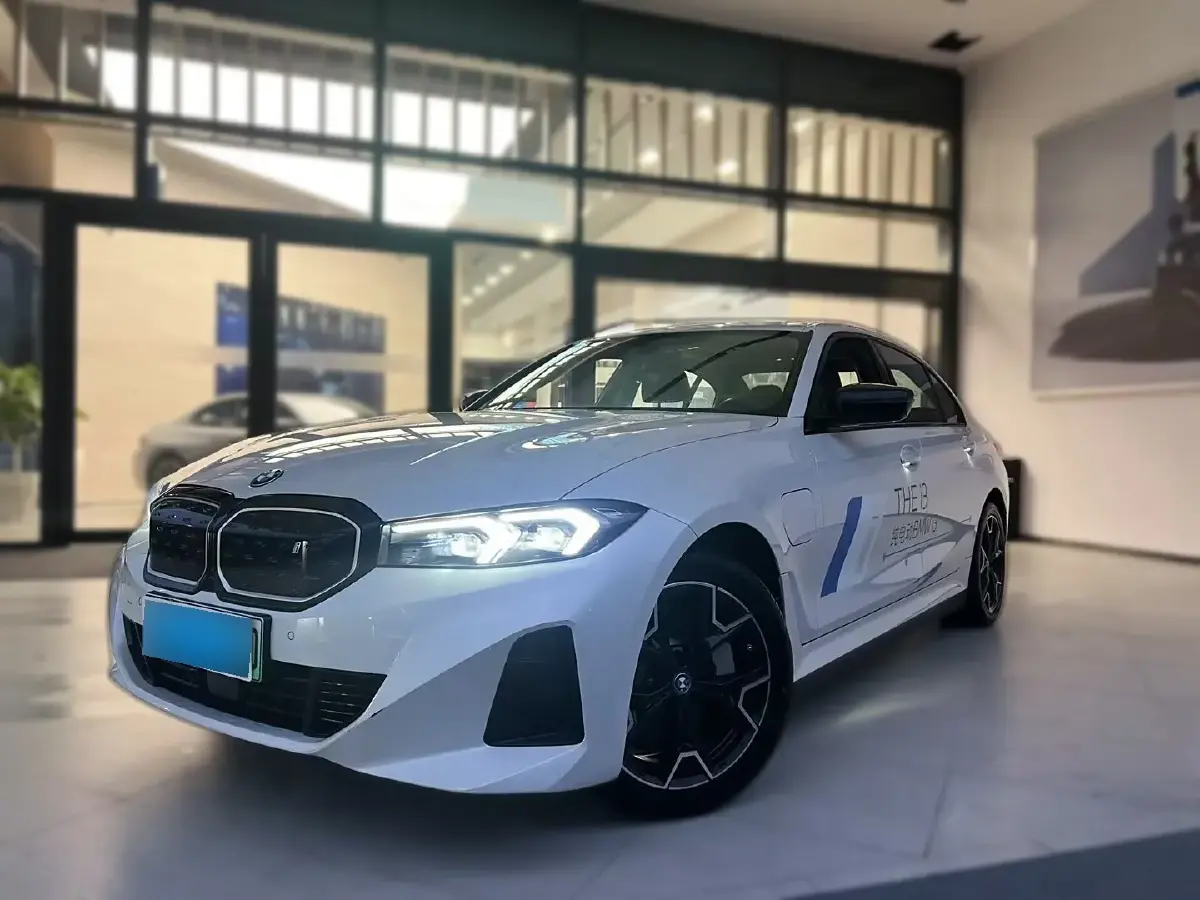 2024 BMW i3 BEV 79.05KWH